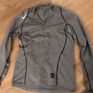 Nike Women’s Quarter Zip
